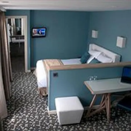 Grand Malher Hotel 3*